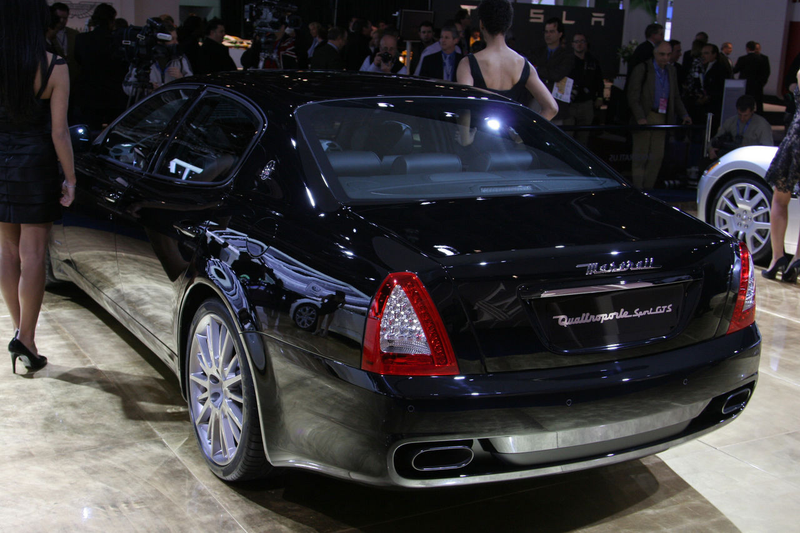 Illustration for article titled The Top Ten Photo Galleries Of The 2009 Detroit Auto Show